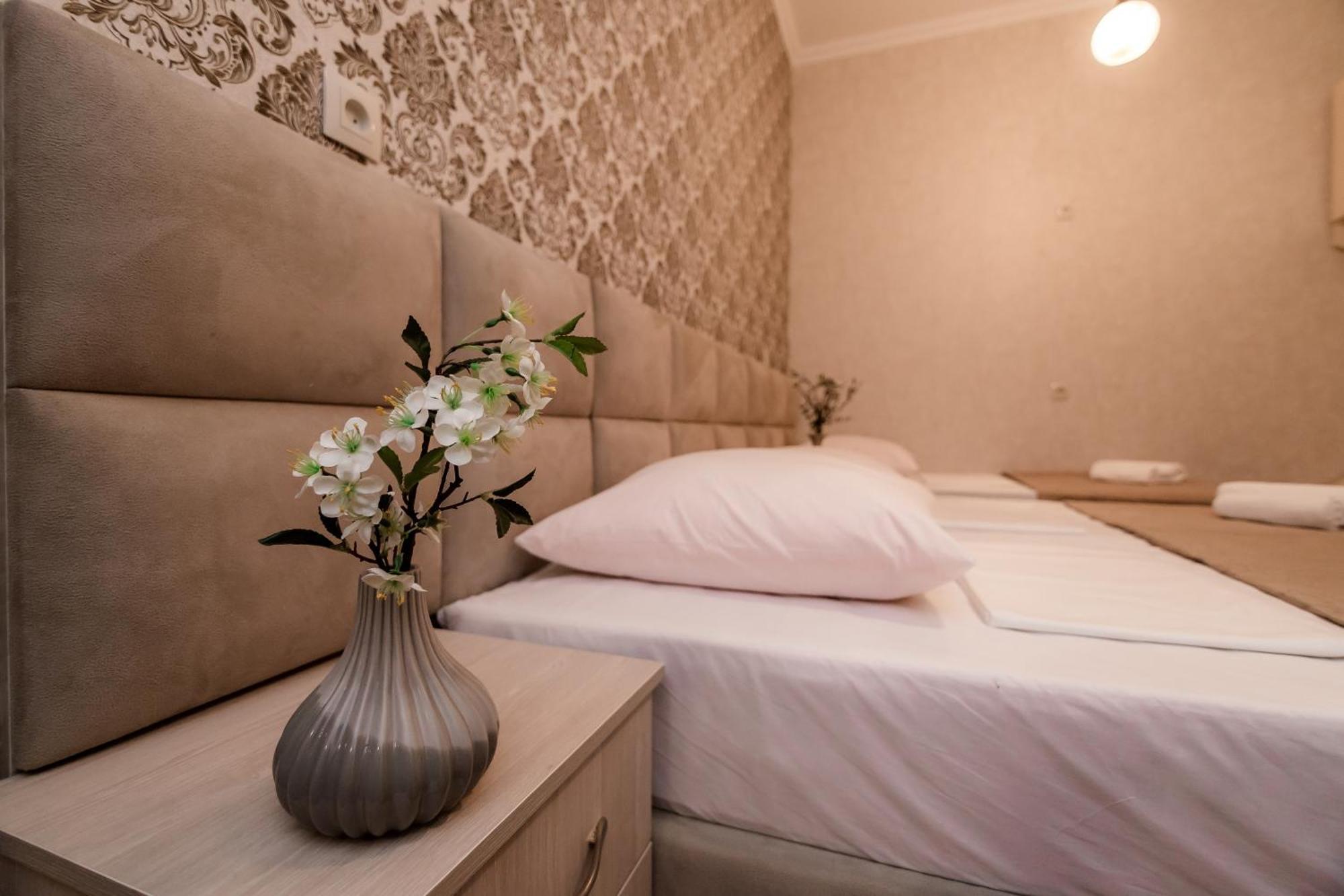 Star Hotel Tbiliszi Kültér fotó